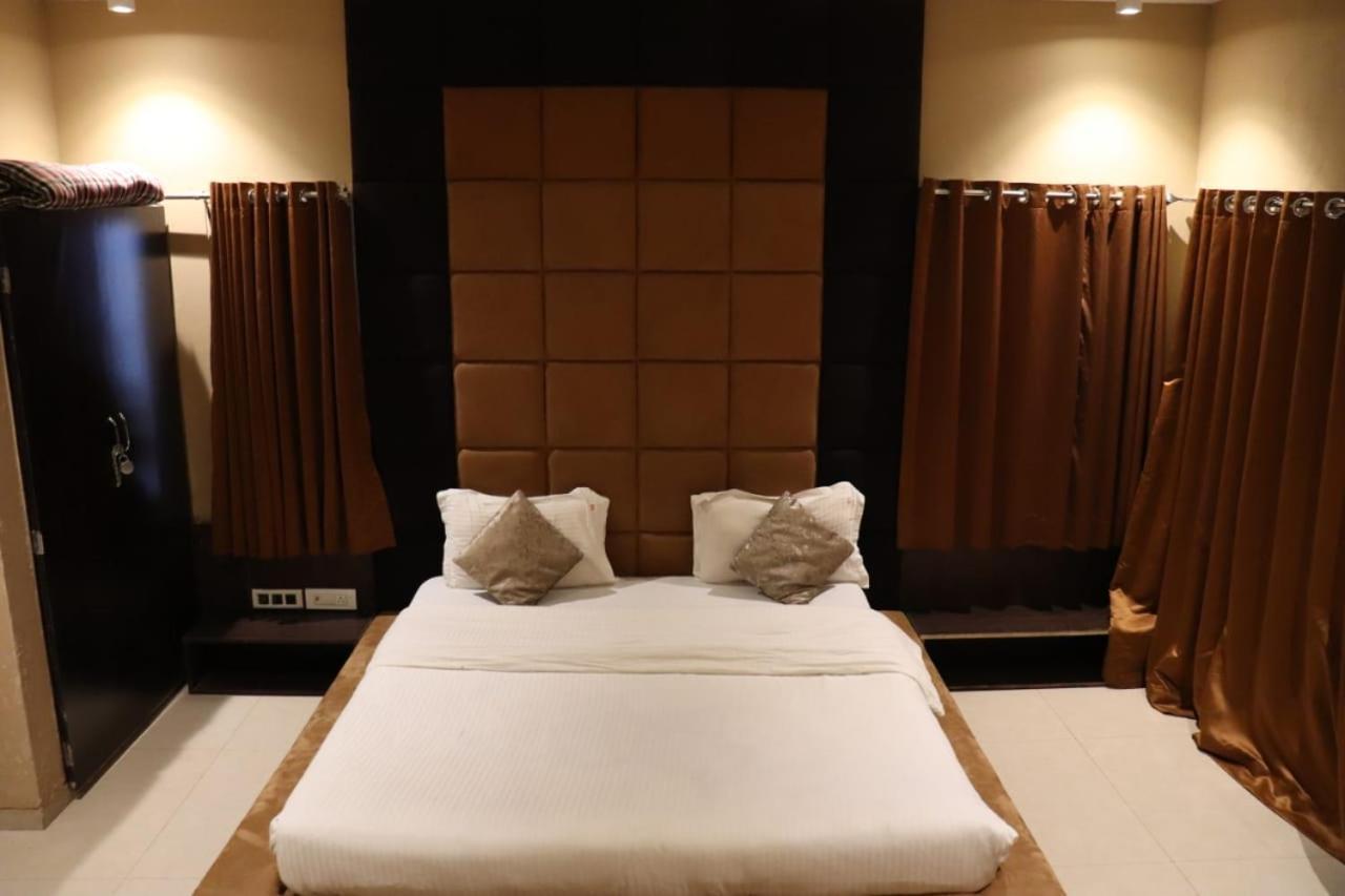 Trident Villas & Holidays Igatpuri Exterior foto